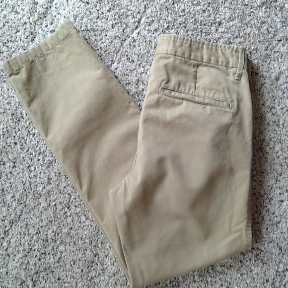 Gap Slim Fit Khakis Pants - Picture 3 of 13